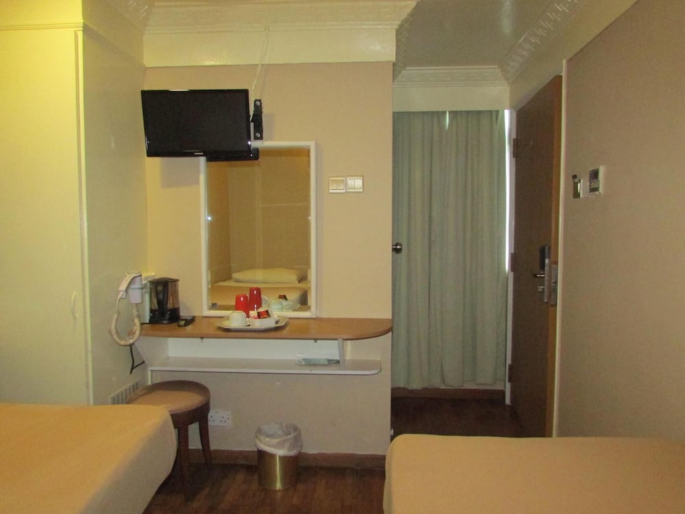 Arianna Hotel 33/35
