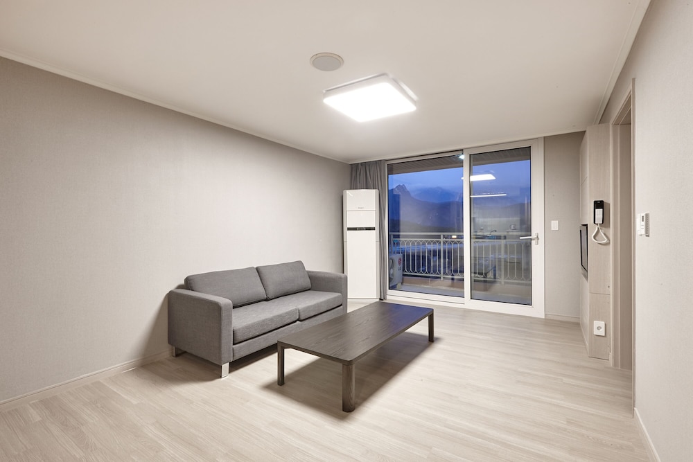Kumho Seorak Resort 48/64