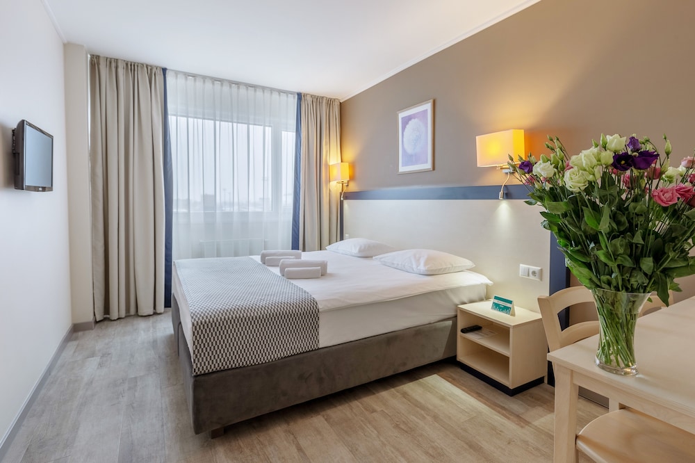 Aurora Hotel Klaipeda 15/50