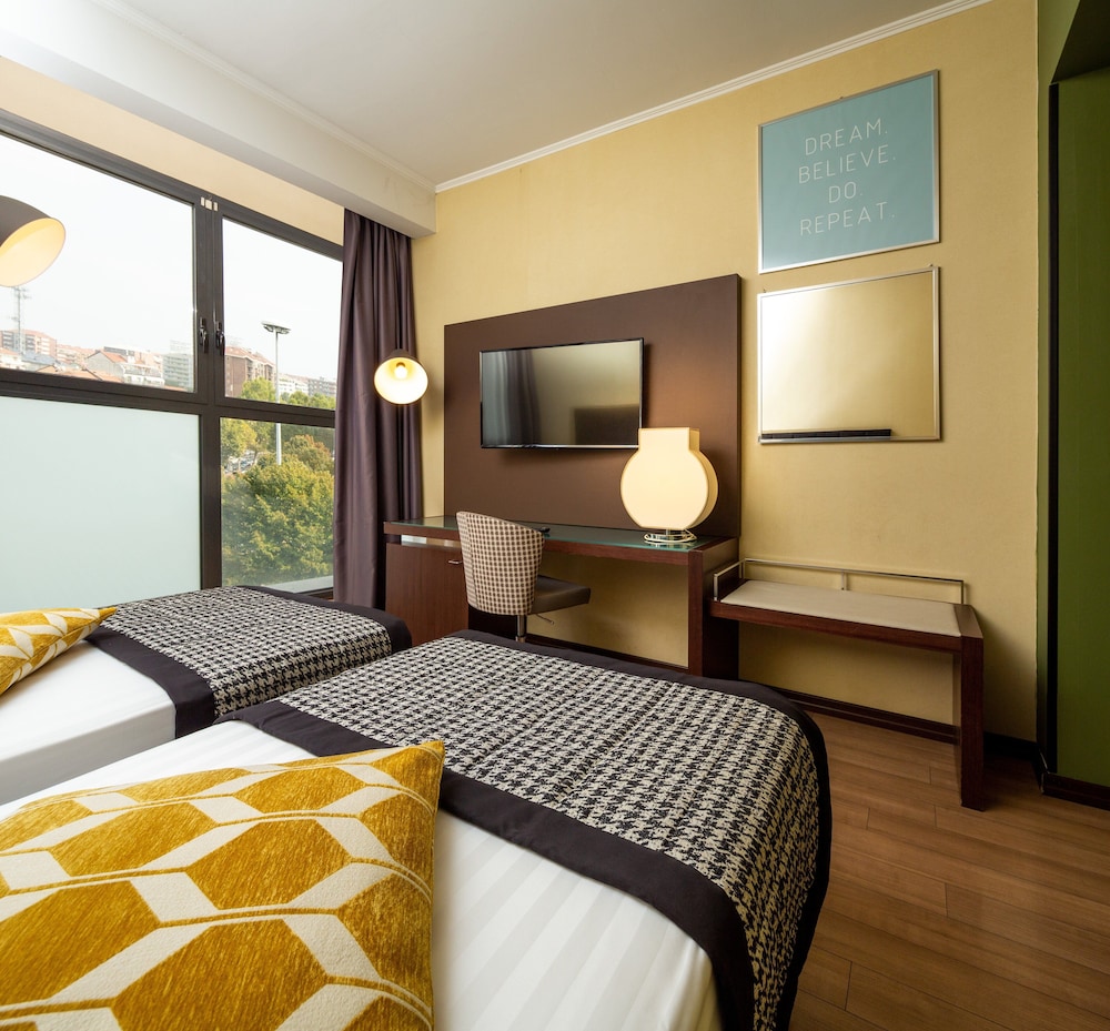 HOLIDAY INN TURIN CORSO FRANCIA 22/54