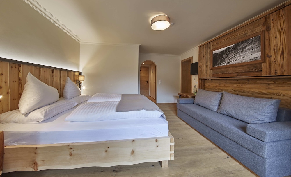 Hotel Gluecksschmiede 55/76