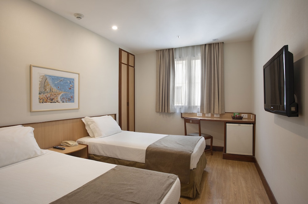 STANDARD, TWIN BEDS