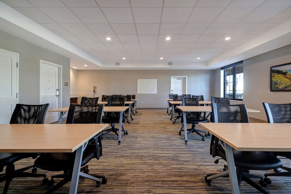 TownePlace Suites San Luis Obispo 35/46