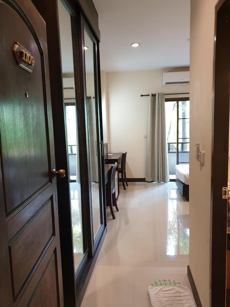 Kong Garden View Resort 40/63