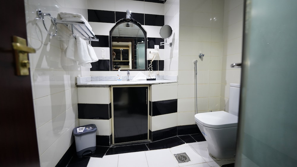 فندق الكرام الفندقية(alkiram hotel) 28/32
