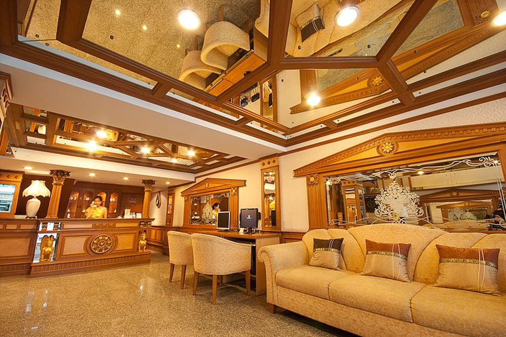 lounge
