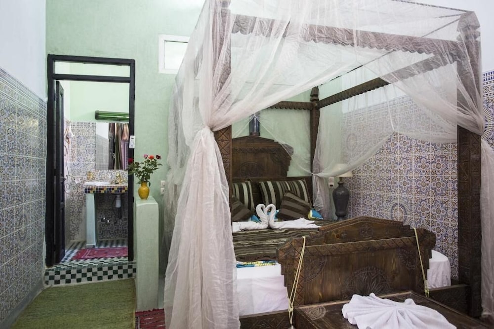 Riad Losra 20/67