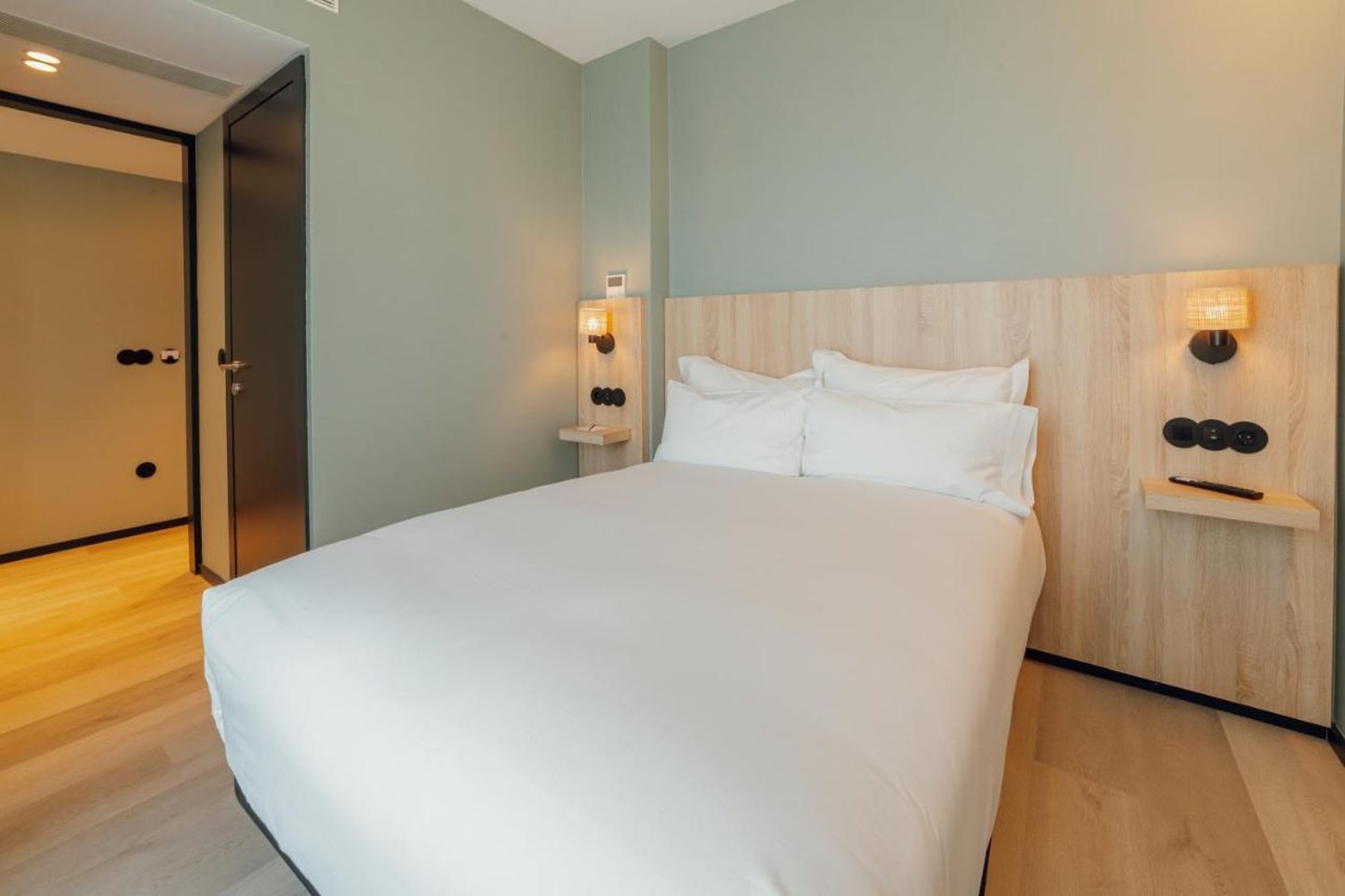 ABC HOTEL PORTO CAMPANHA 64/101