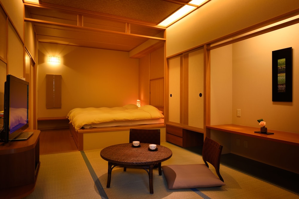 Yusen Shidate 28/30