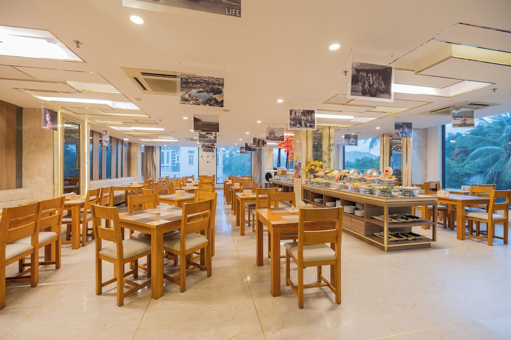 An Vista Hotel 65/75