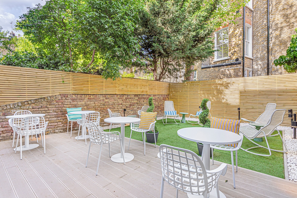 DYLAN APARTMENTS KENSINGTON 41/55