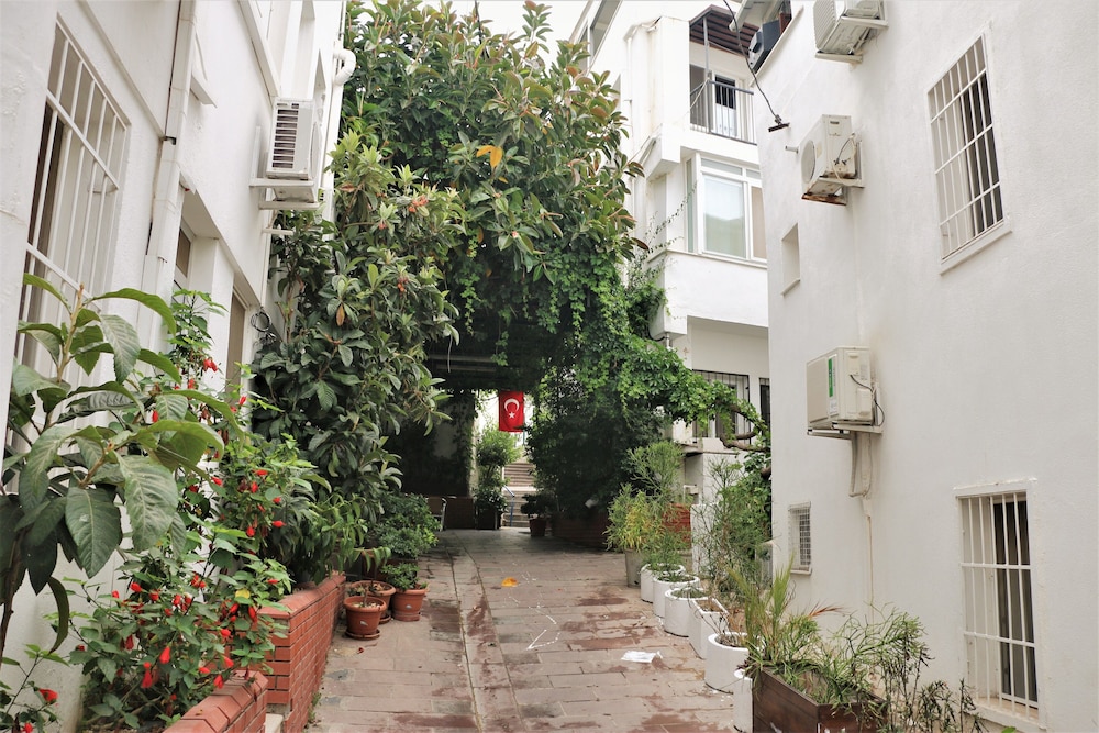 Durak Hotel 28/36
