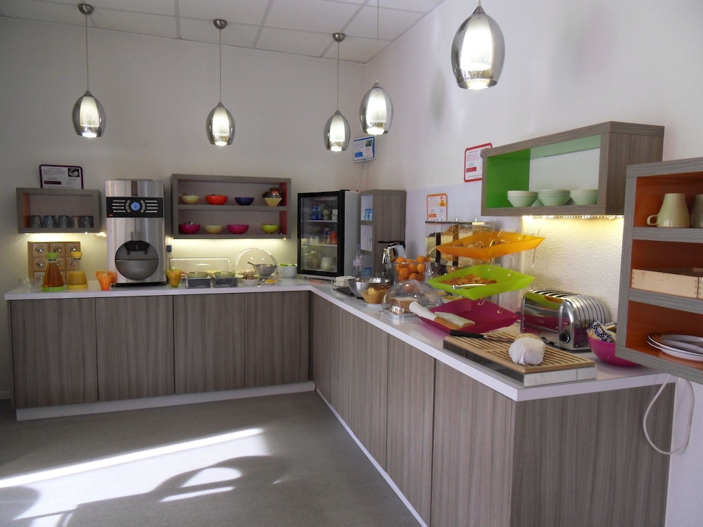 Ibis Styles Grenoble Centre Gare 8/68