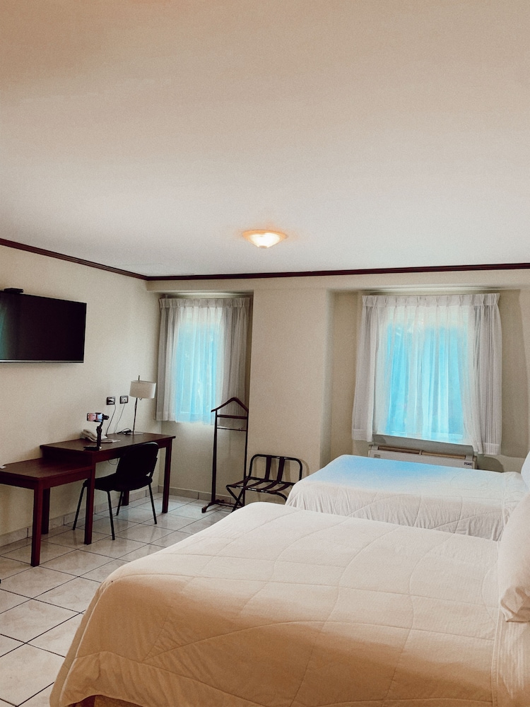 Gardenia Inn Hotel 19/67
