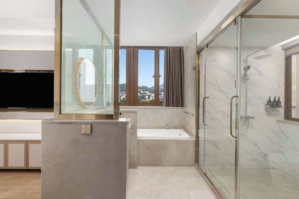Days Hotel by Wyndham Quanzhou Yongchun 24/25