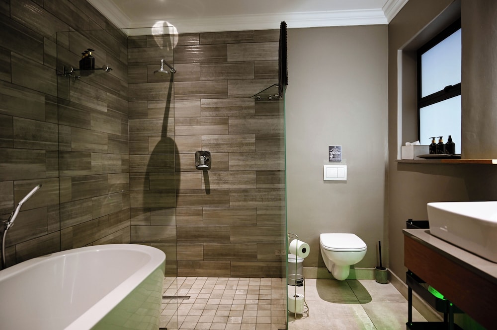 Silver Forest Boutique Lodge And Spa 48/50