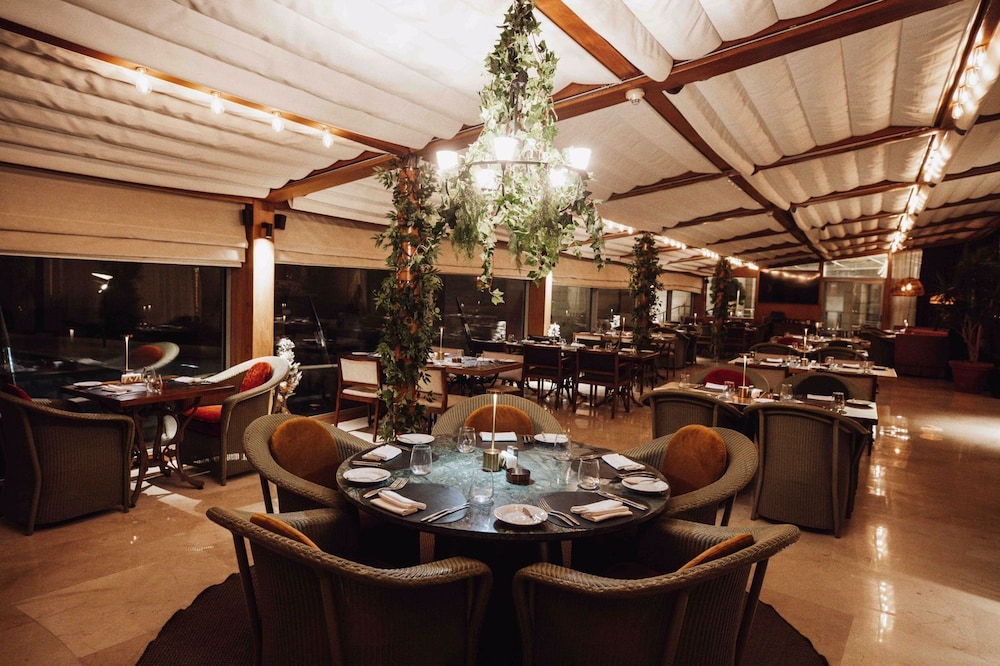 Coral Beach Hotel & Resort Beirut 33/49