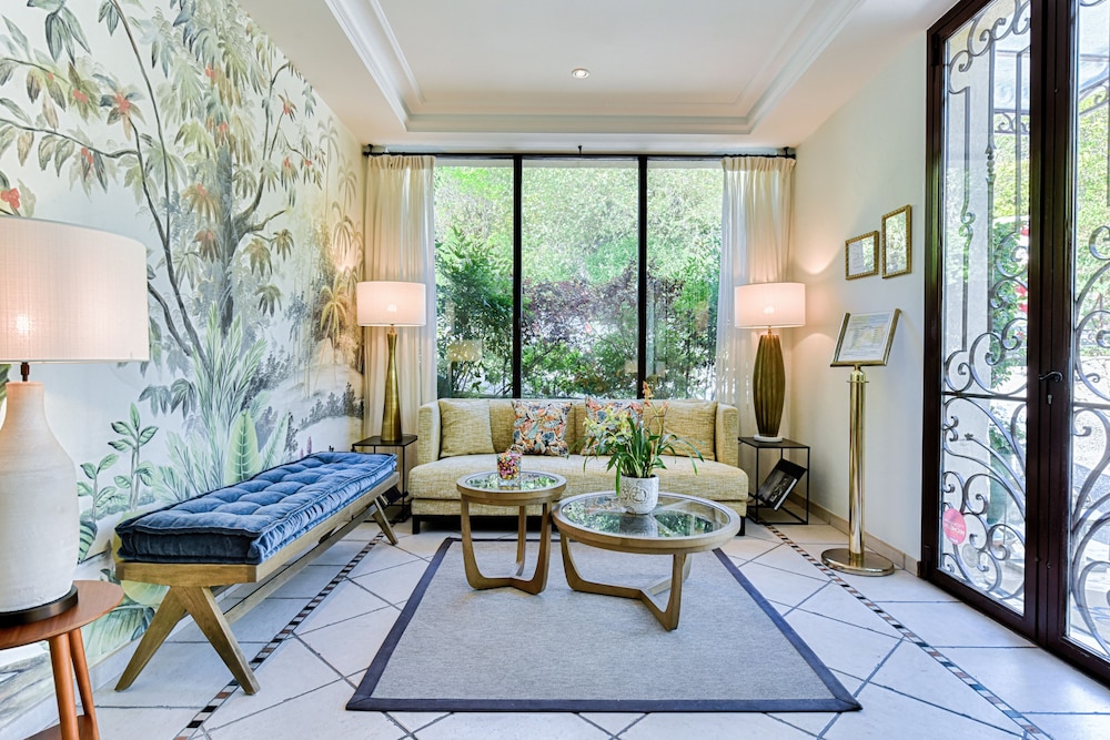 Hotel La Grande Bastide 47/75