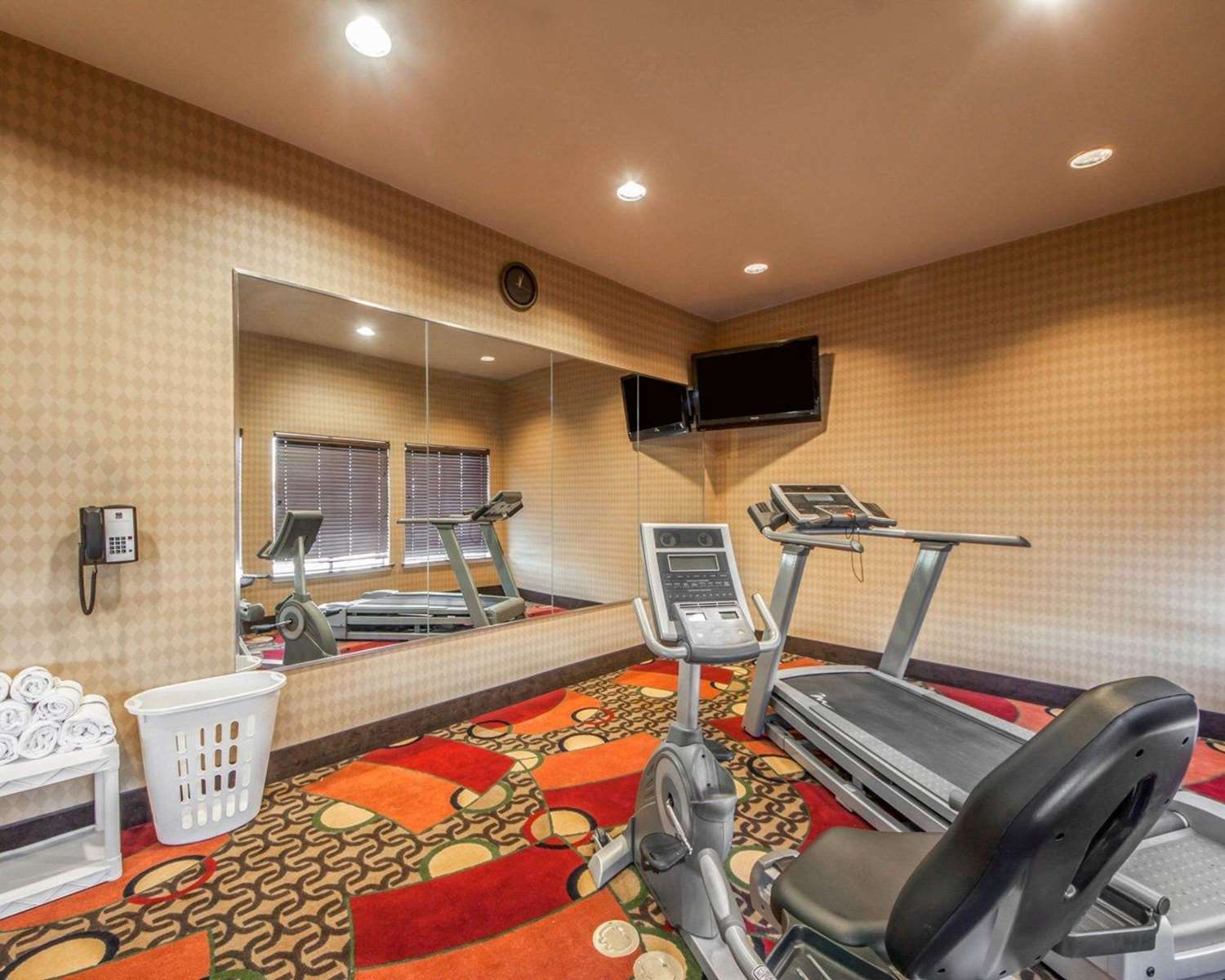 Garner Hotel Lawton Fort Sill Area by IHG 19/28