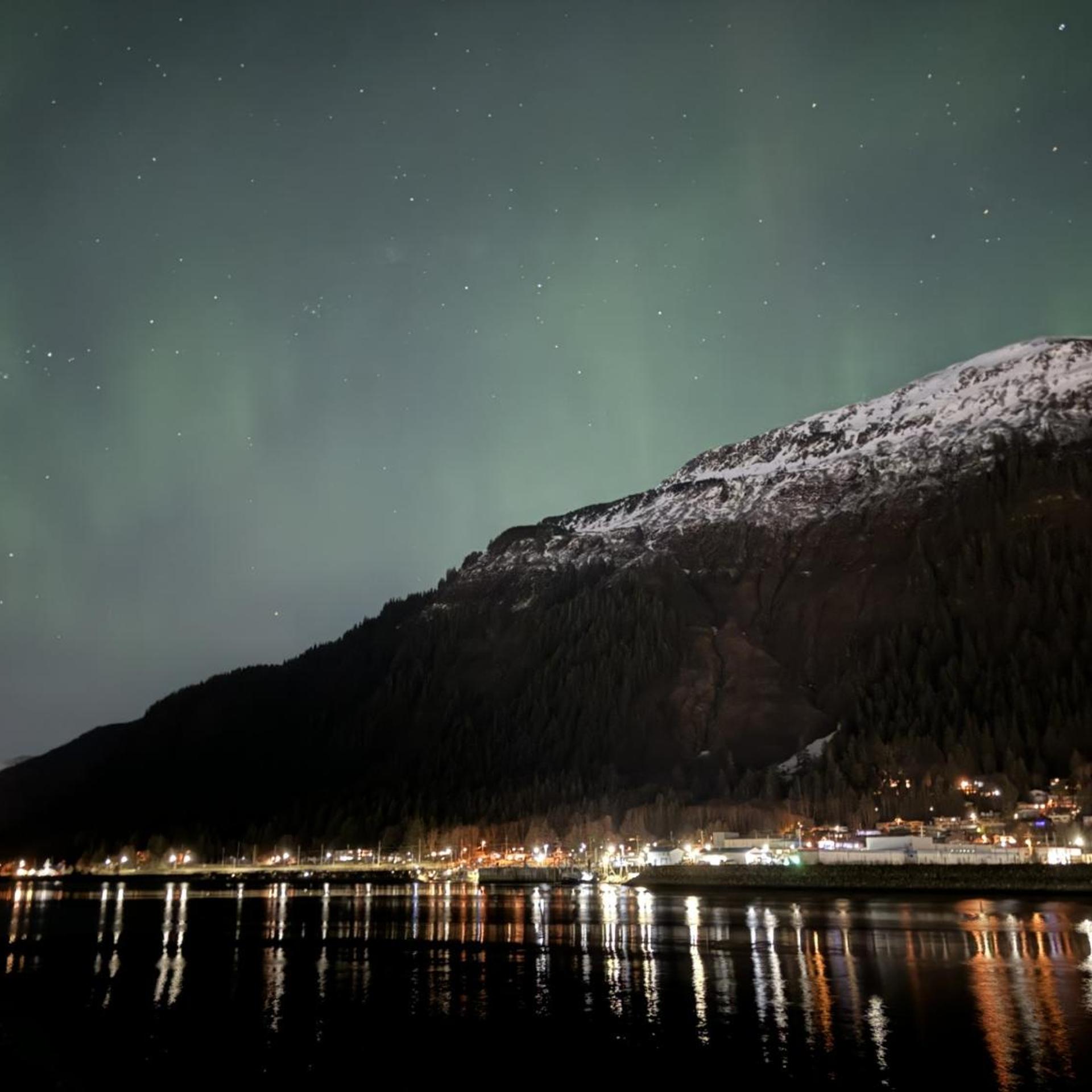 Waterfront on Glacier 42/50