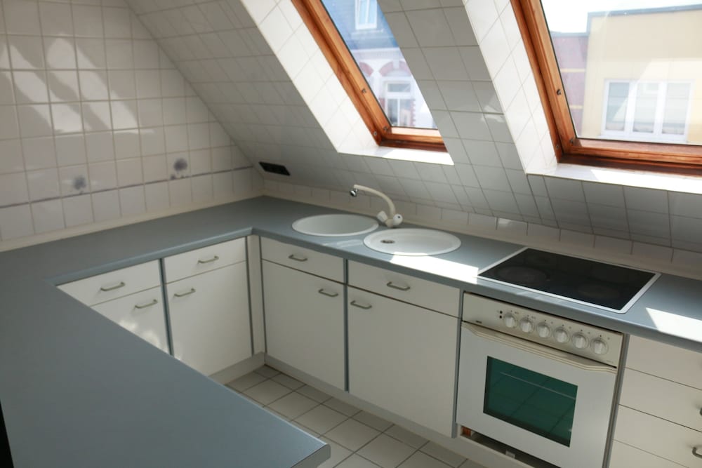 Urban Home Hotel 16/32