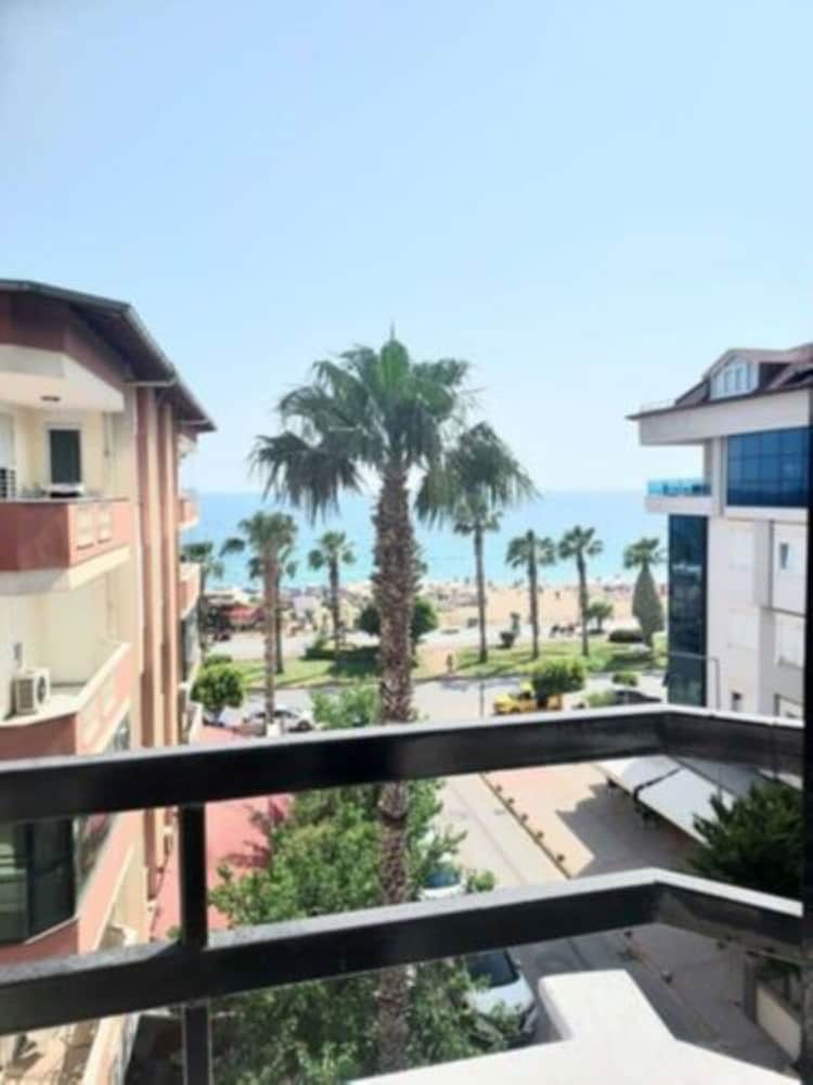 Kleopatra Sahara Hotel 3/27