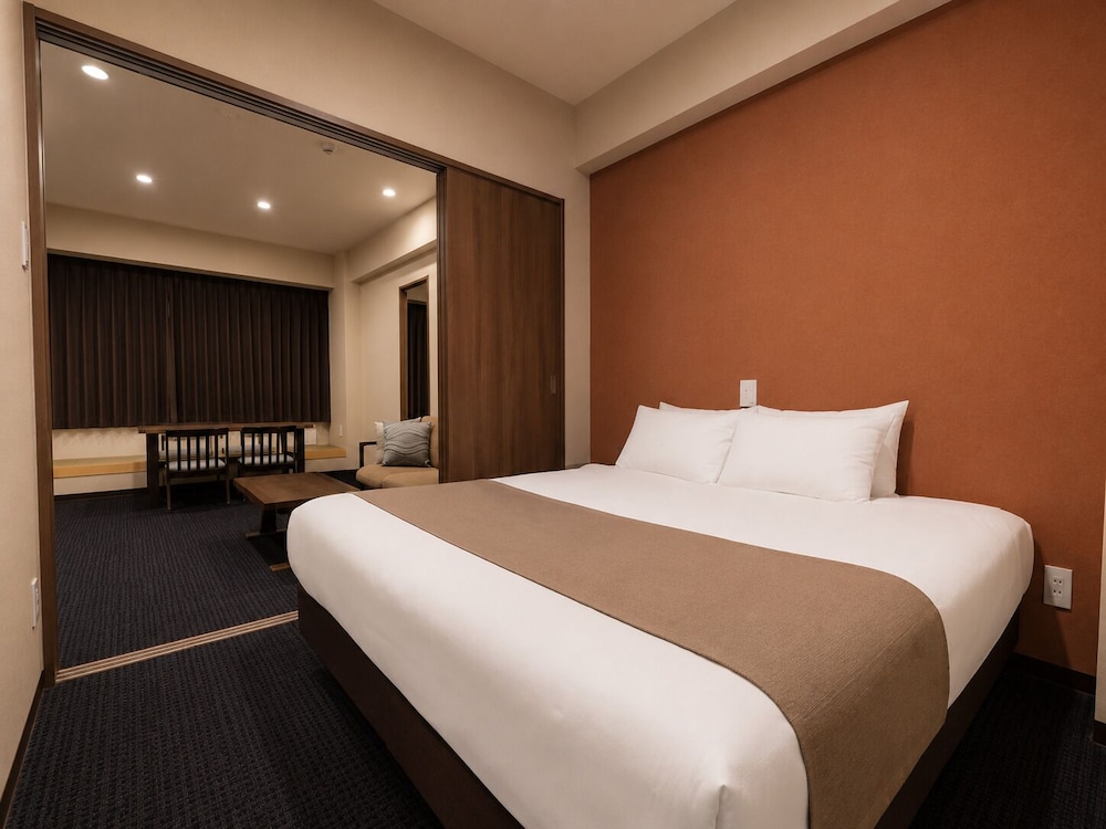 2 Bedrooms, Executive, Suite, 3 Futon Beds, Queen Bed, Hot Tub, Randor Residential Hotel Kyoto Suites 3/7