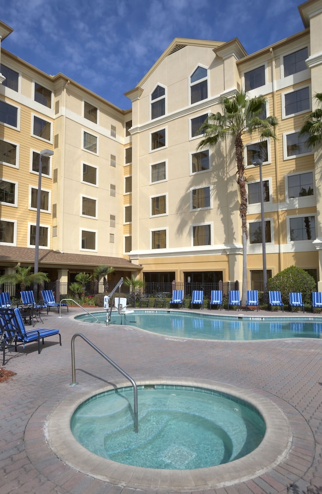 Stay Sky Suites 3/50