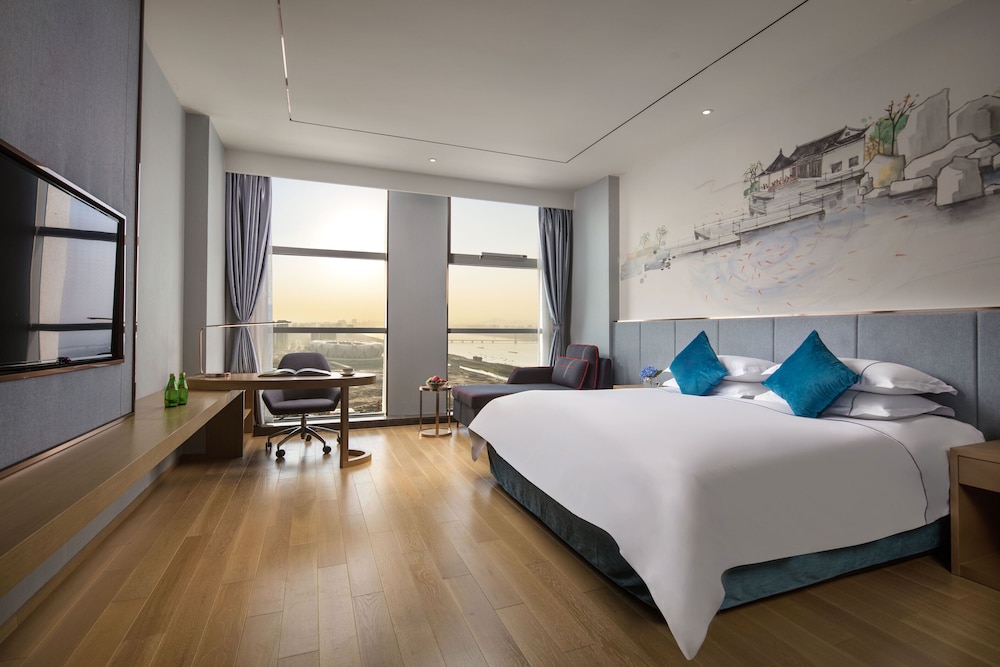 Ramada Encore by Wyndham Hangzhou Aoti 18/64