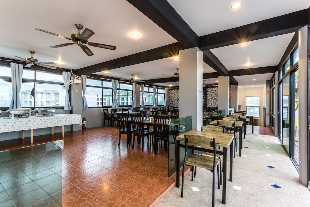 7q Patong Beach Hotel 33/49