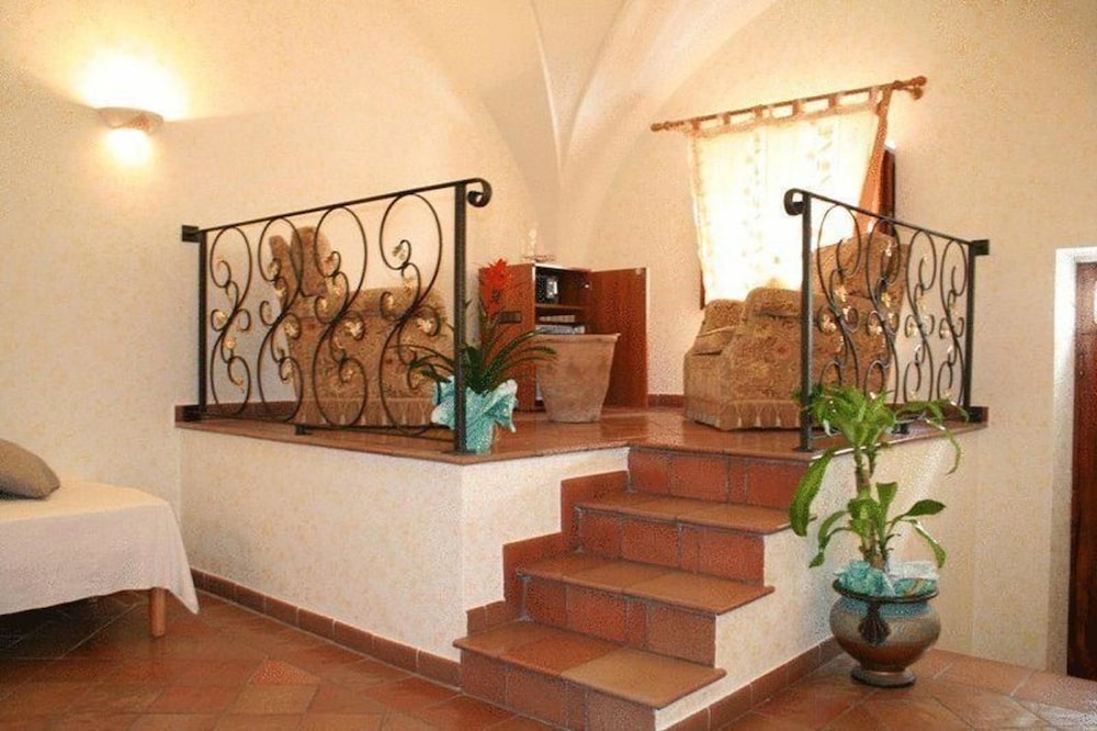 B&B Vittoria 27/48