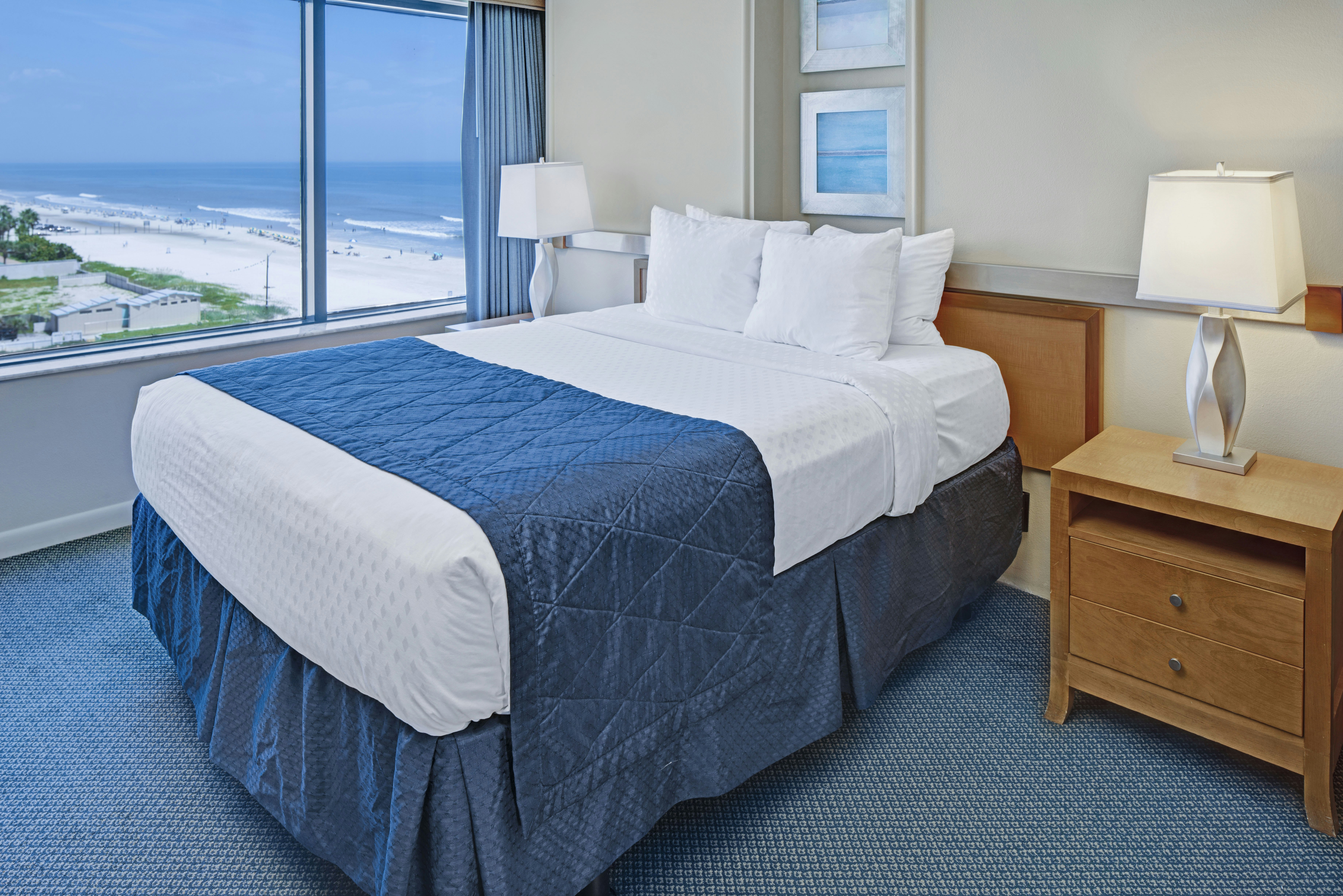 Hilton Vacation Club Daytona Beach Regency 7/29