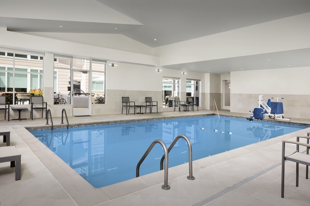 Residence Inn by Marriott Ocean Township 8/30