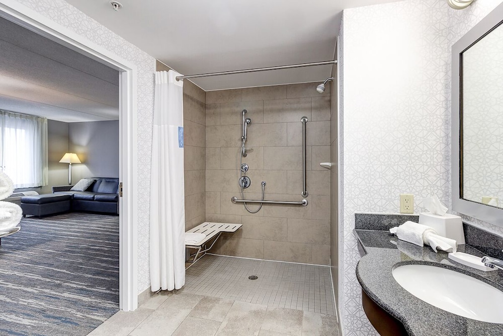 Hampton Inn Suites By Hilton Brantford 19/41