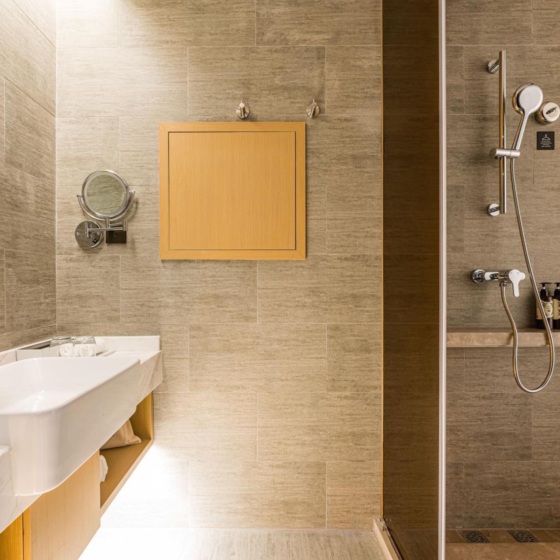 Atour Hotel Wangting Suzhou 56/60