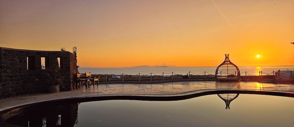 Thea Luxury Resort 55/66