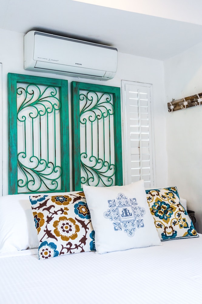Lugar Bonito Hotel Boracay 40/50