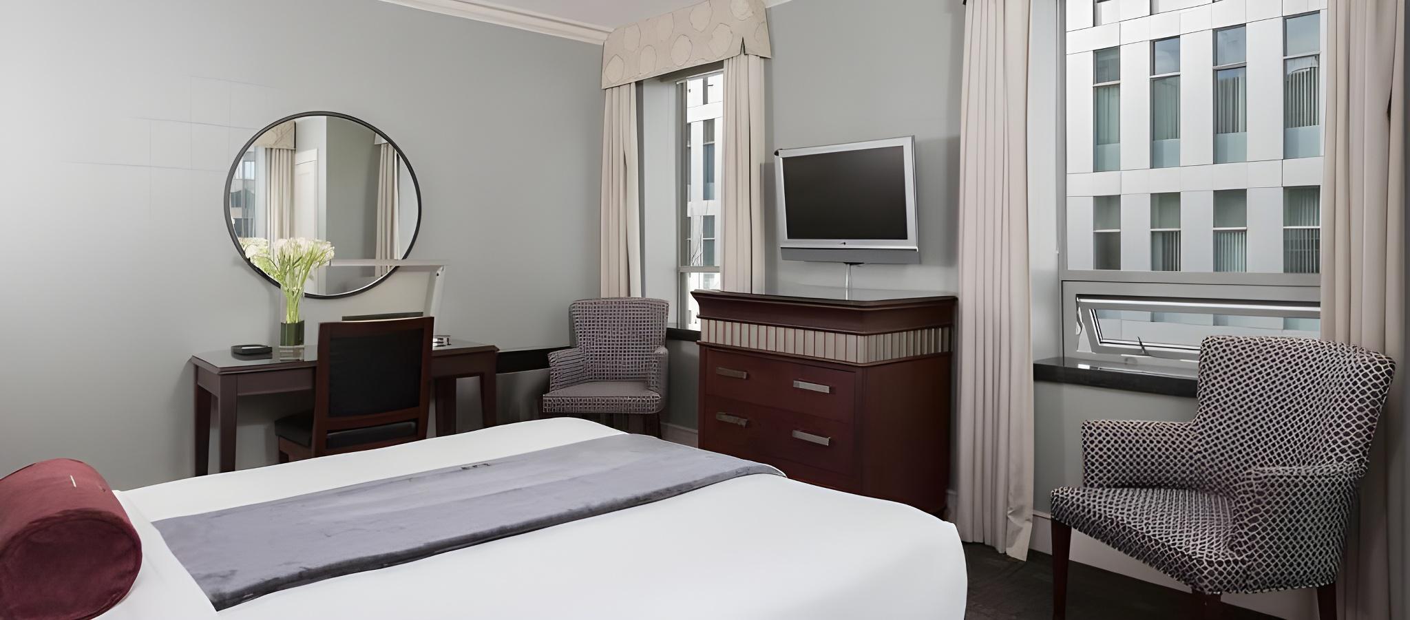 Executive, King Bed