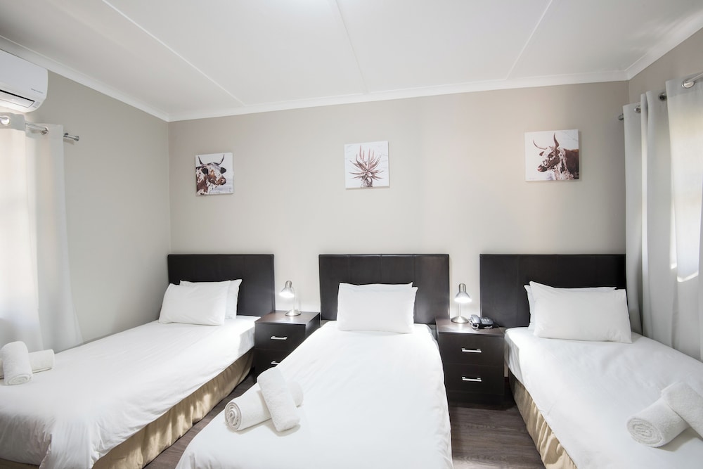 Arebbusch Travel Lodge 26/73