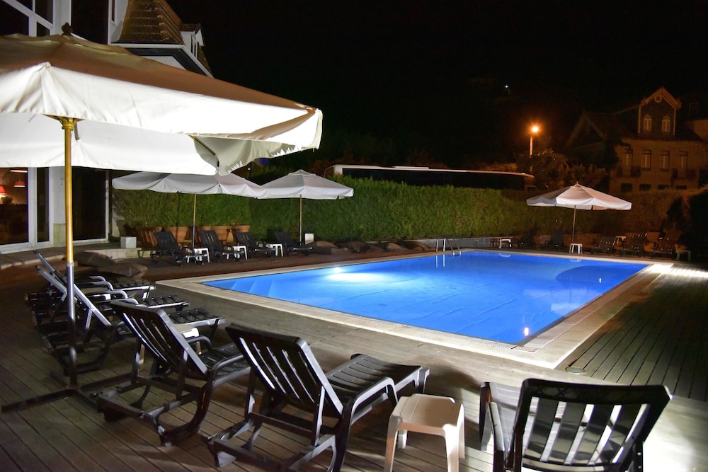 Douro Park Hotel 64/75