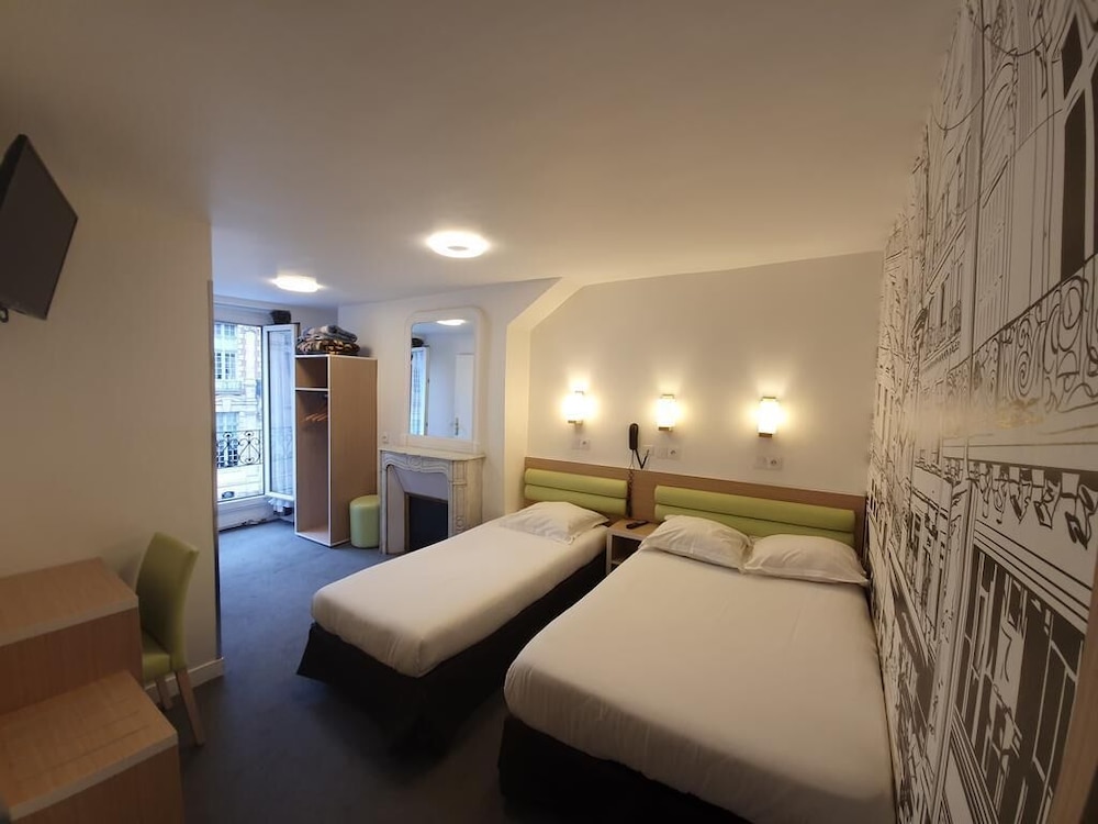 HOTEL DE LA HERSE D'OR 9/67