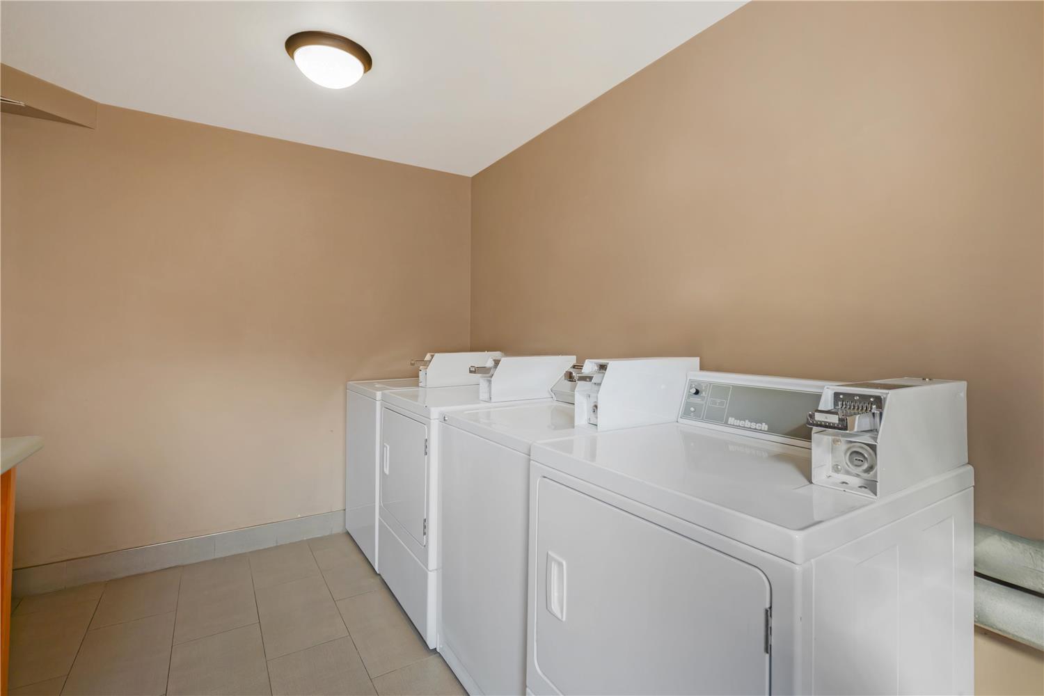 Best Western Plus Valemount Inn & Suites 16/65