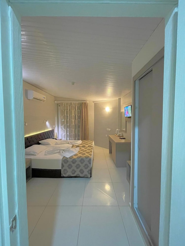 غرفة قياسية بسريرين منفصلين، Cleopatra City Hotel 3/4