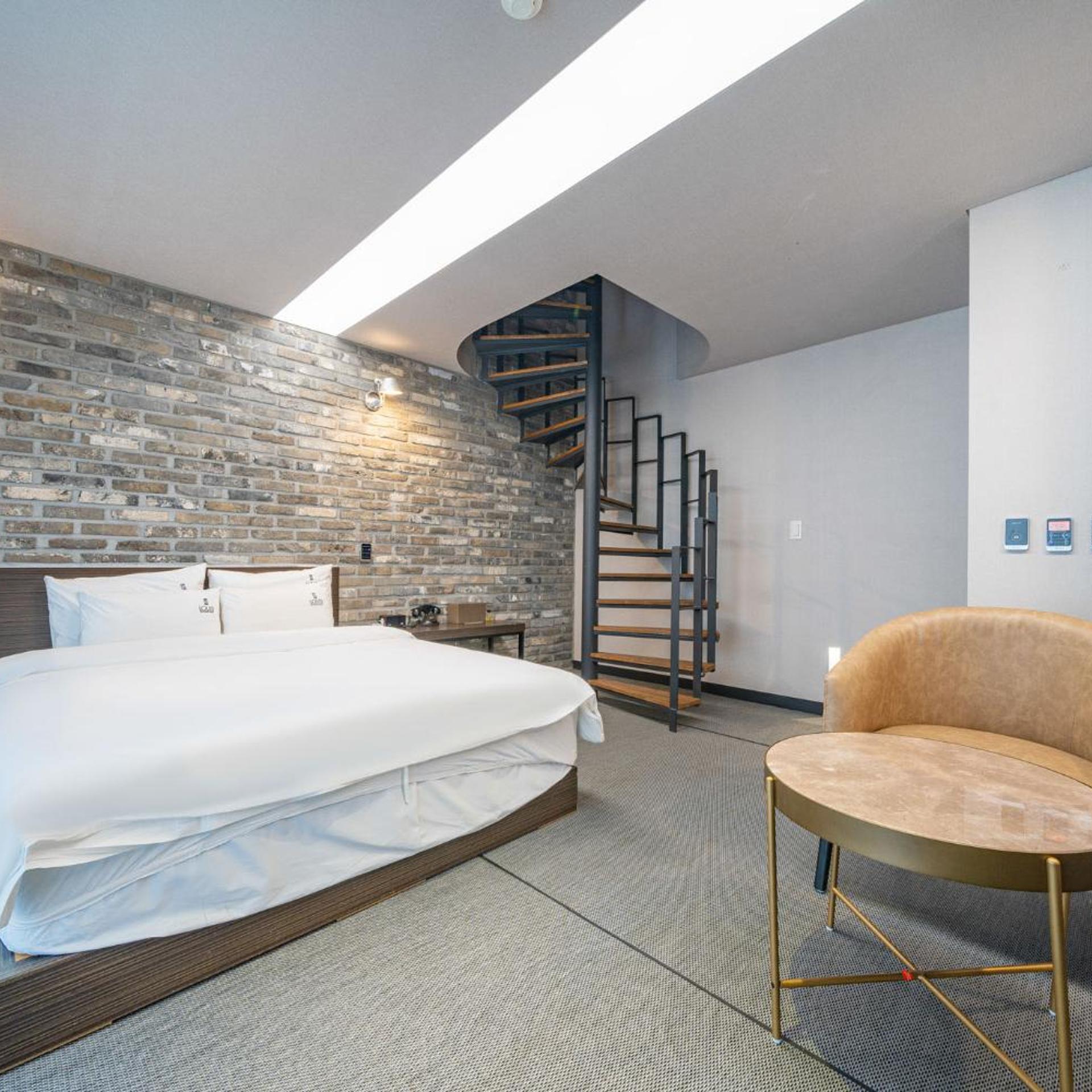 جناح دوبلكس، Louis Boutique Hotel 4/8
