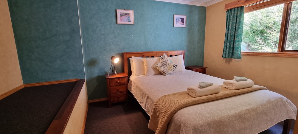 EASTERN REEF COTTAGES 22/56