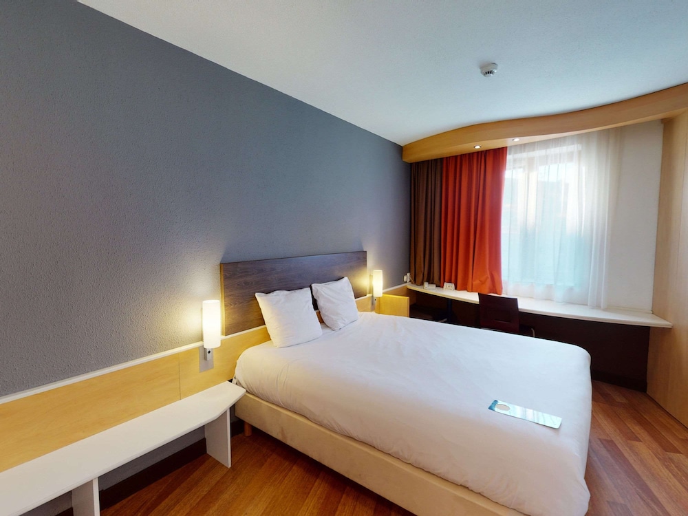 Ibis Bratislava Centrum Hotel 12/66