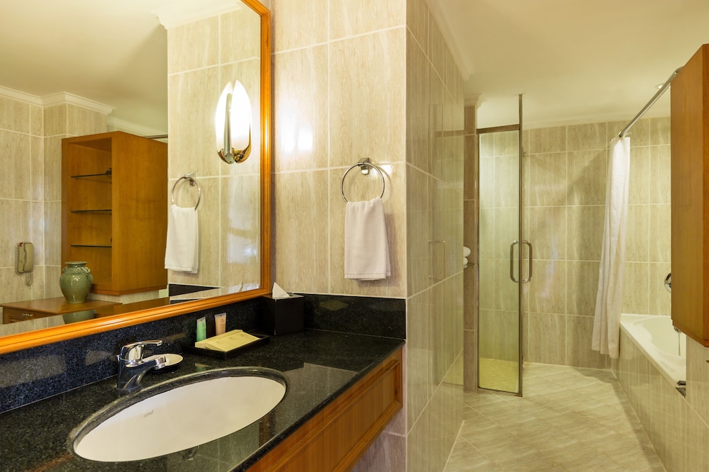 ANGKOR CENTURY RESORT AND SPA 78/78