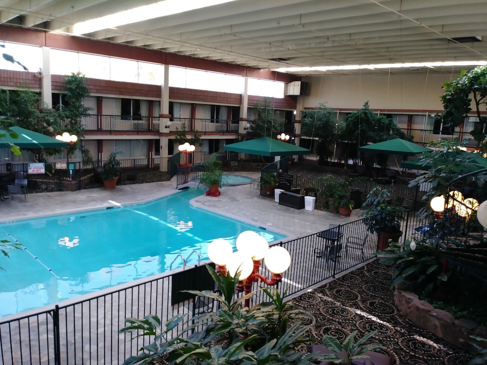 Quality Inn & Suites Fort Collins East 55/58