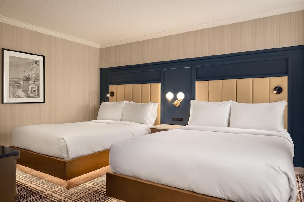 DoubleTree by Hilton North Vancouver 14/67