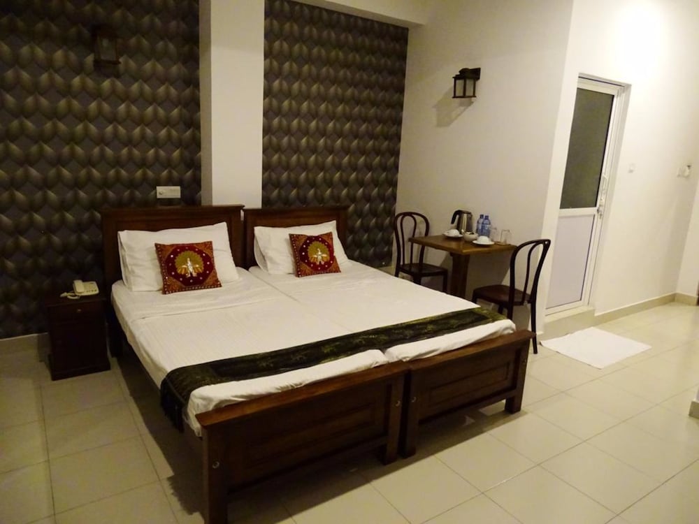 Kandy Supreme Hotel 20/61